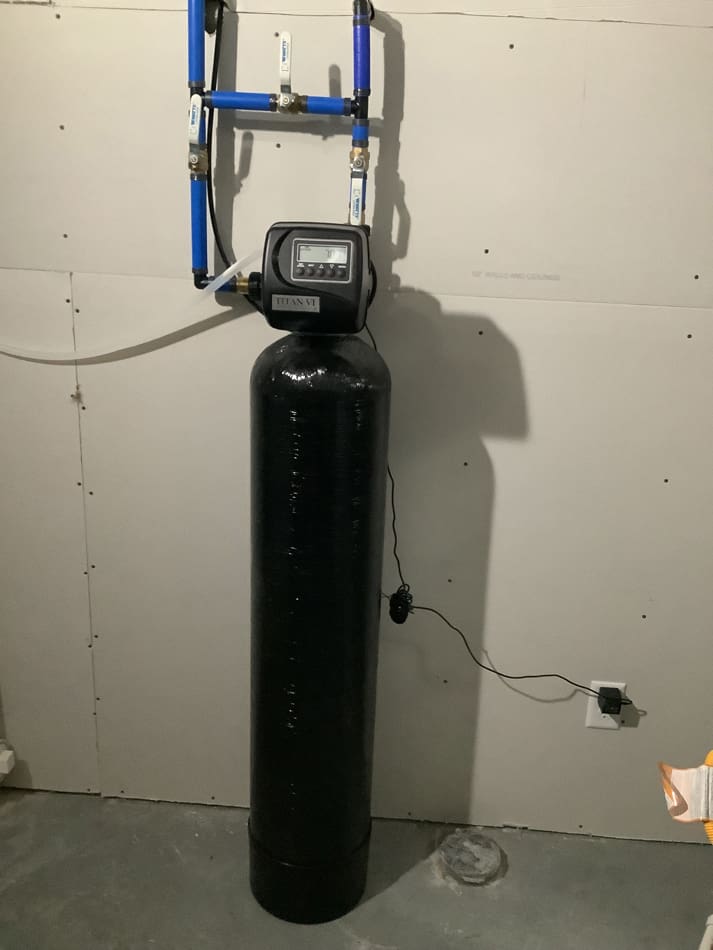 Installed-Water-Softner Installed water softening system